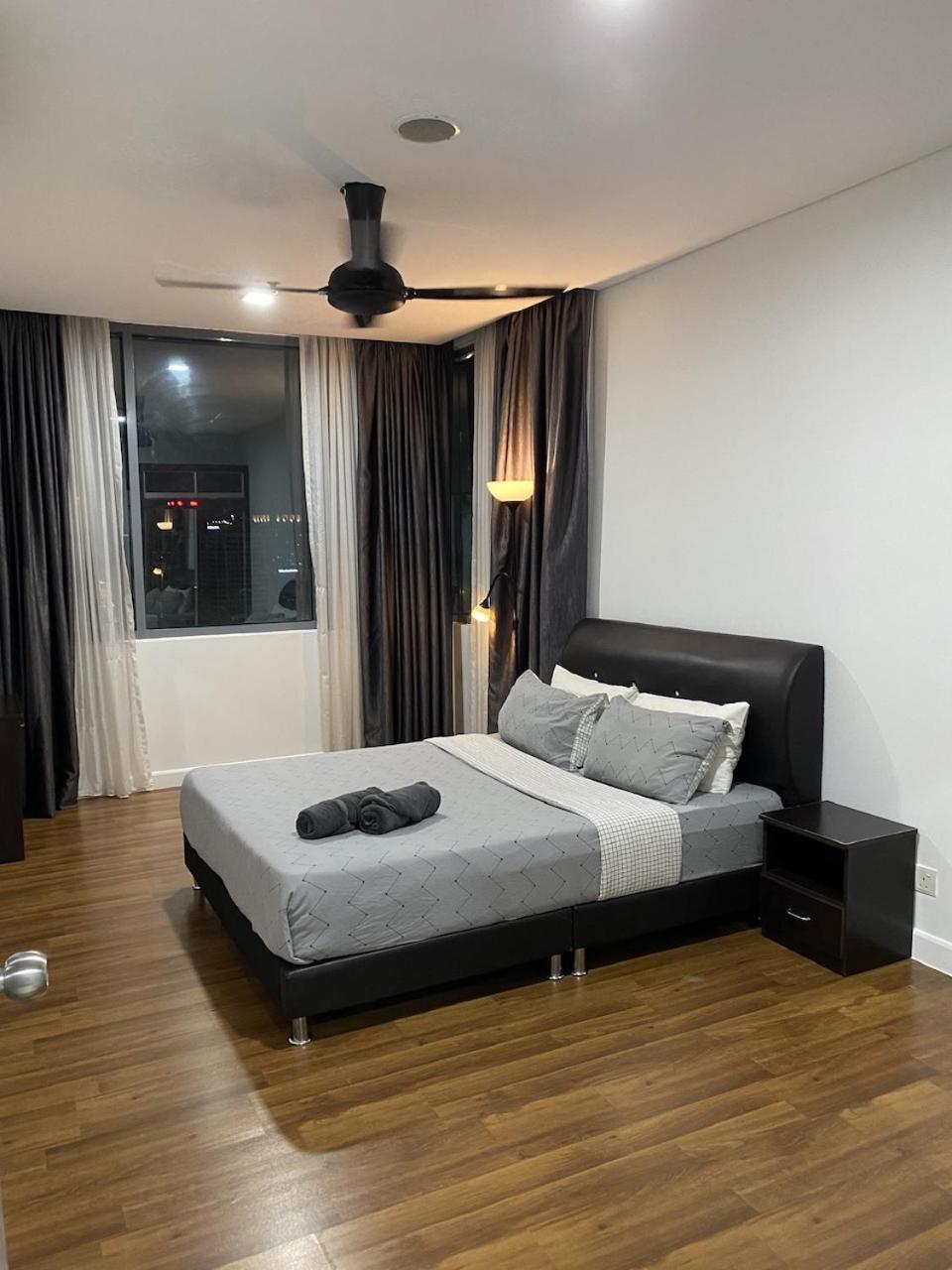 Mercu Summer Suites Klcc By Minutepointhome กัวลาลัมเปอร์ ภายนอก รูปภาพ