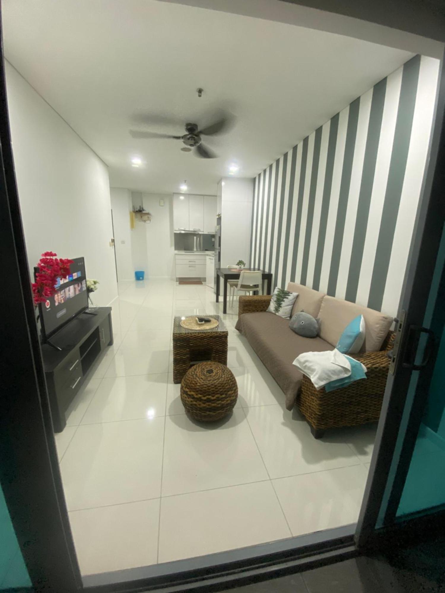 Mercu Summer Suites Klcc By Minutepointhome กัวลาลัมเปอร์ ภายนอก รูปภาพ
