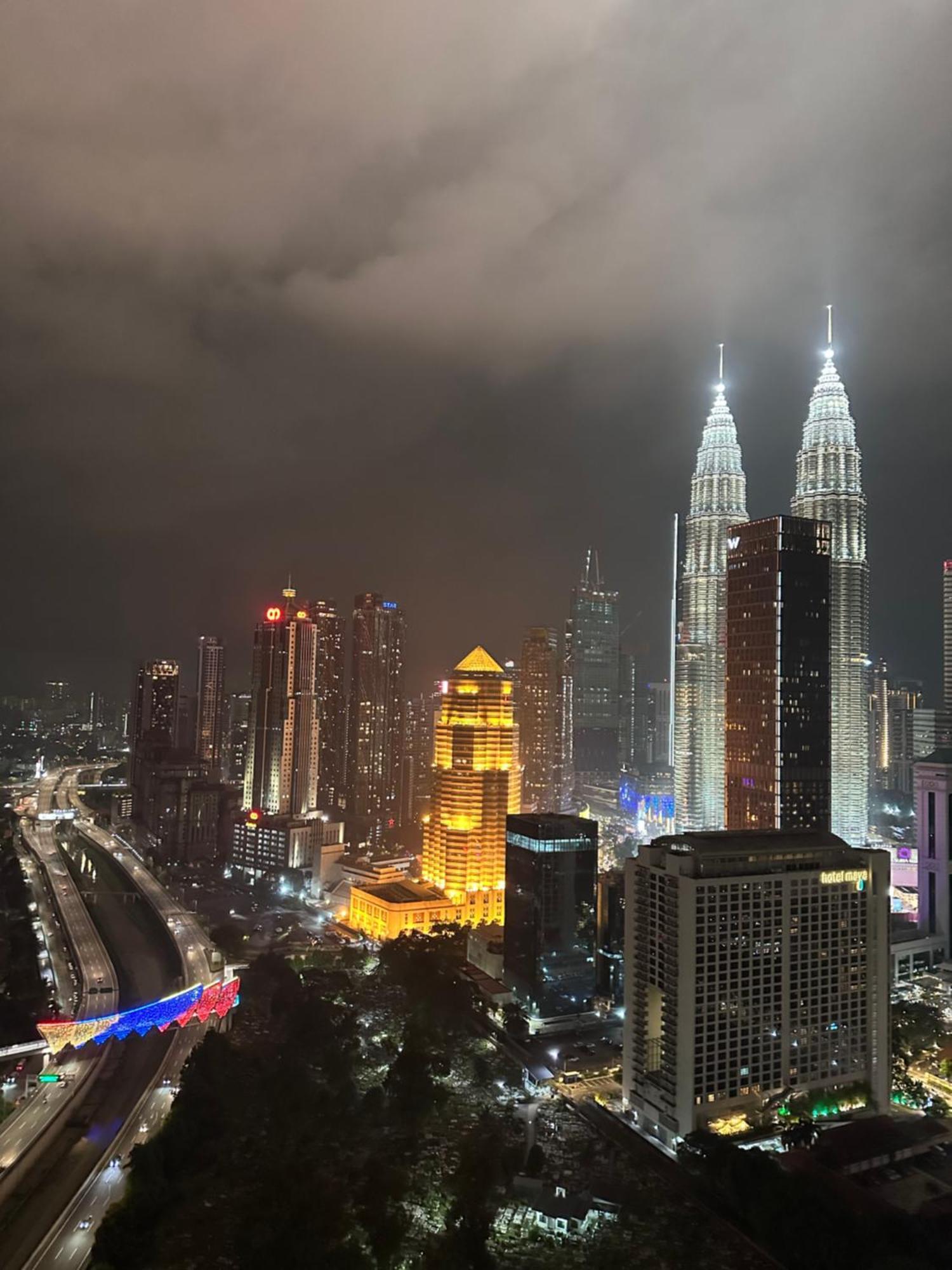 Mercu Summer Suites Klcc By Minutepointhome กัวลาลัมเปอร์ ภายนอก รูปภาพ
