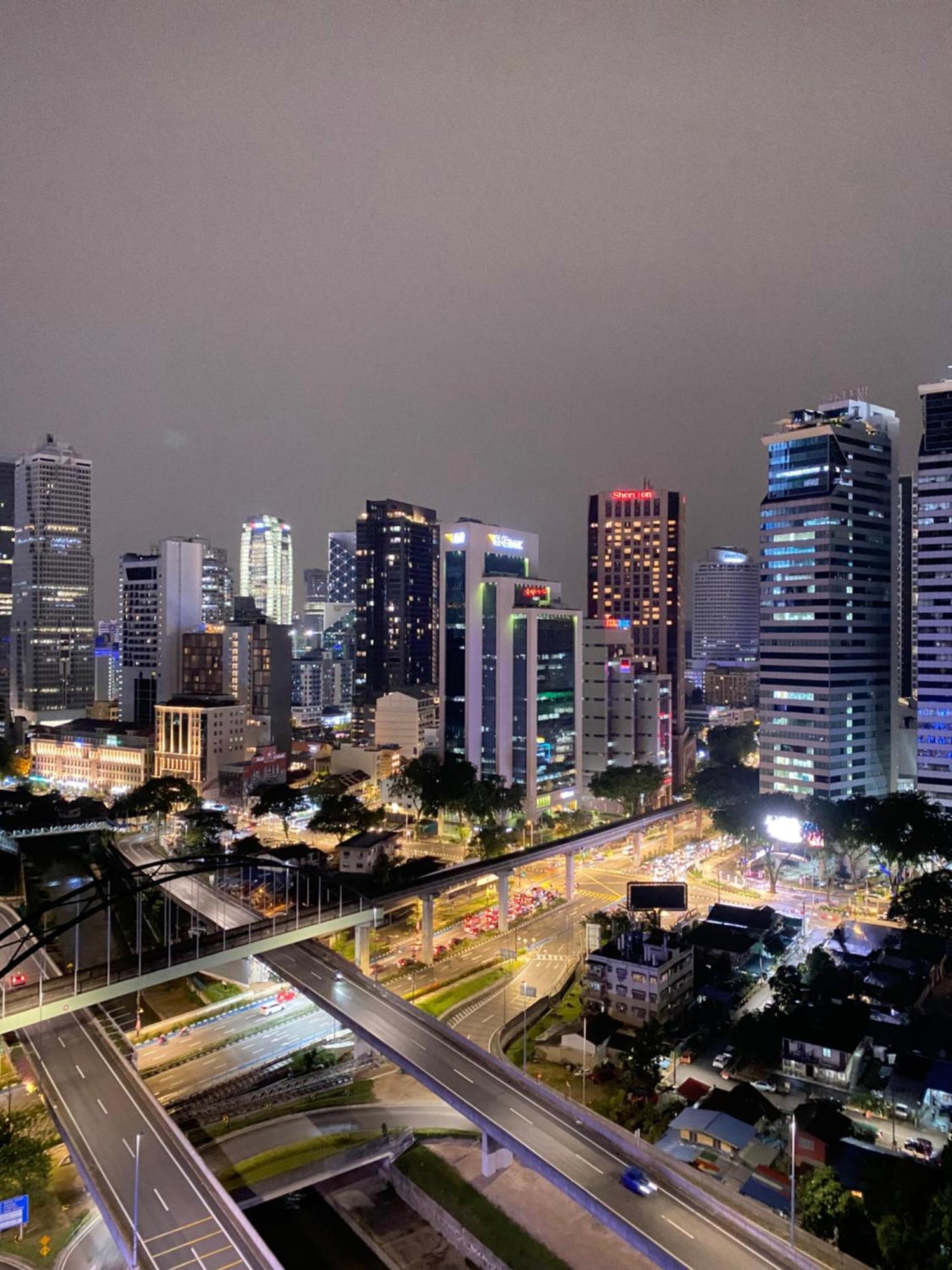 Mercu Summer Suites Klcc By Minutepointhome กัวลาลัมเปอร์ ภายนอก รูปภาพ